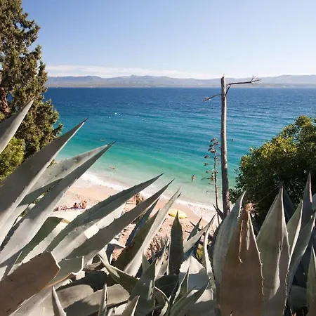 In With Sea View, Terrace, Air Conditioning, Wi-fi * Μπολ